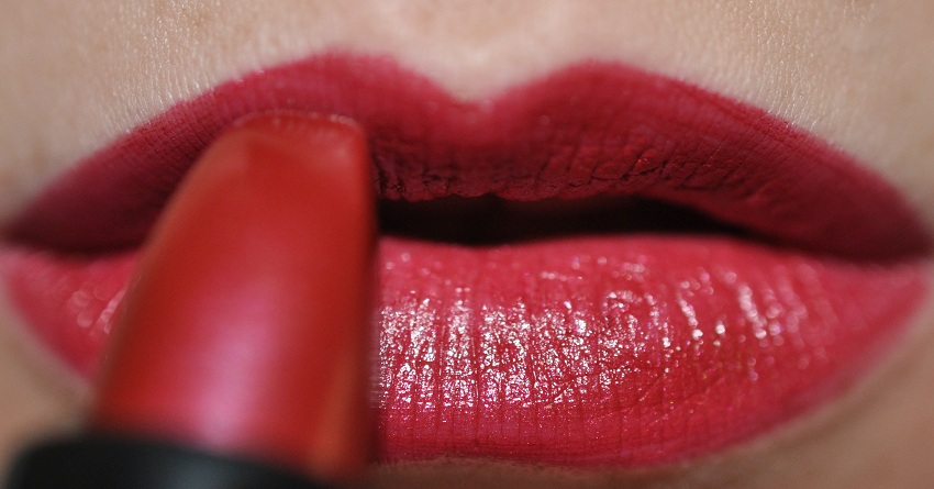 помада для брюнеток